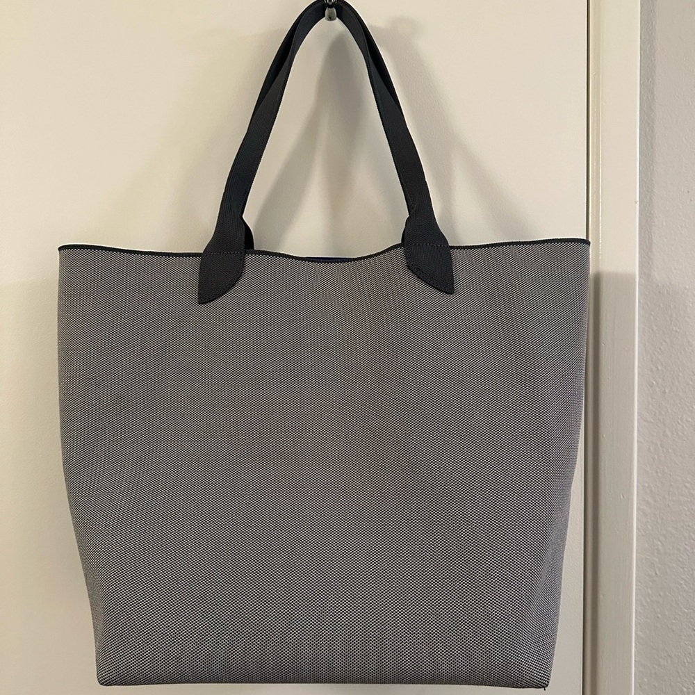 Rothy’s Lightweight Tote in “Iron Grey”